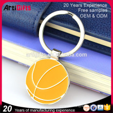 Wholesale craft zinc alloy volleyball keychain wholesale